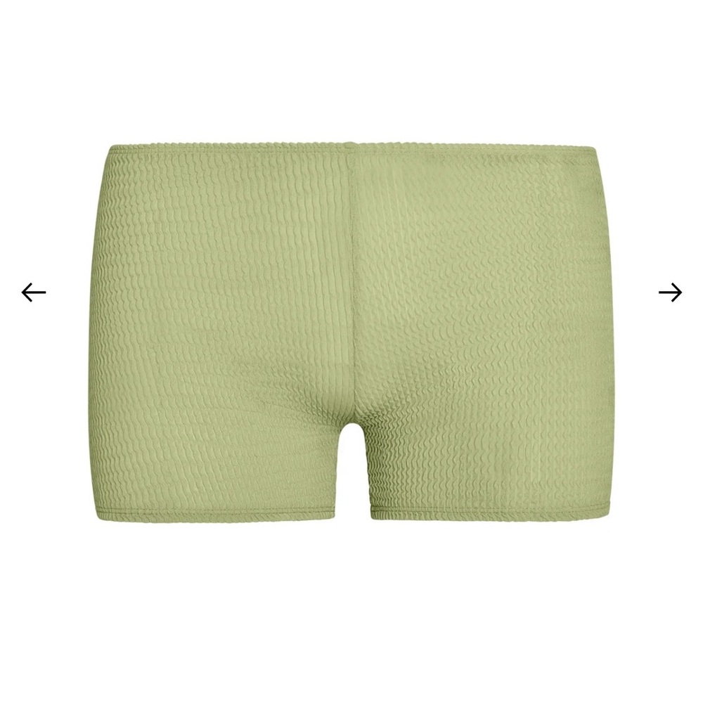 Monday Swimwear Cali Shorts Avocado Crinkle